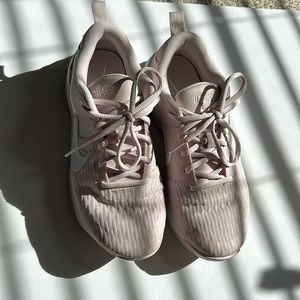 Nike Women's Cross-Training Low